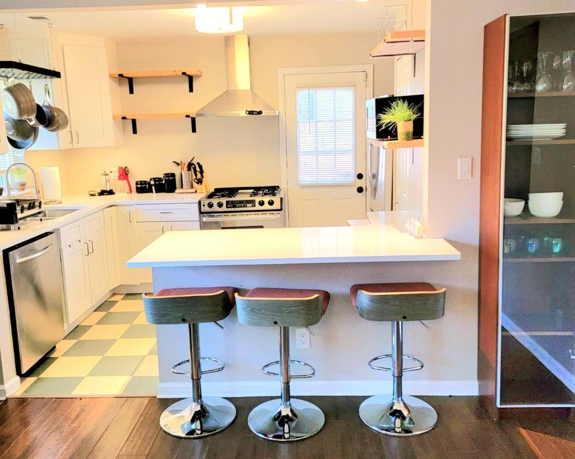 Spacious Cherry Creek Villa 丹佛 外观 照片